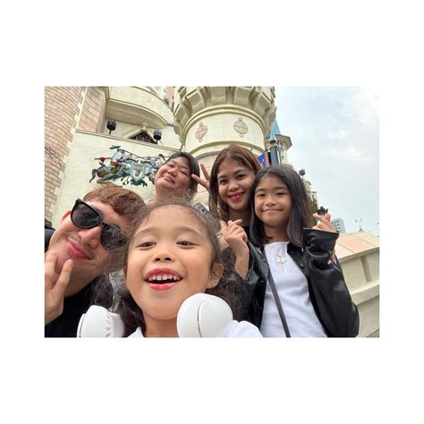 christina maria ferrer|Cristina Ferrer (@ninagferrer) • Instagram photos and videos.